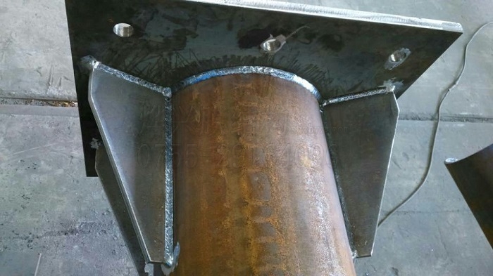 鋼結(jié)構(gòu)節(jié)點-深圳市燁興膜結(jié)構(gòu)工程有限公司 鋼結(jié)構(gòu)節(jié)點.jpg