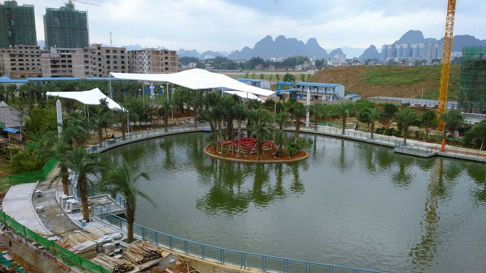 廣西賀州景觀膜結(jié)構(gòu)遮陽棚全景圖-深圳市燁興膜結(jié)構(gòu)工程有限公司 廣西賀州景觀膜結(jié)構(gòu)遮陽棚全景圖.jpg