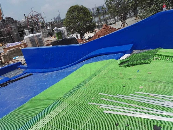 玉林膜結(jié)構(gòu)沖浪池項(xiàng)目準(zhǔn)備完工